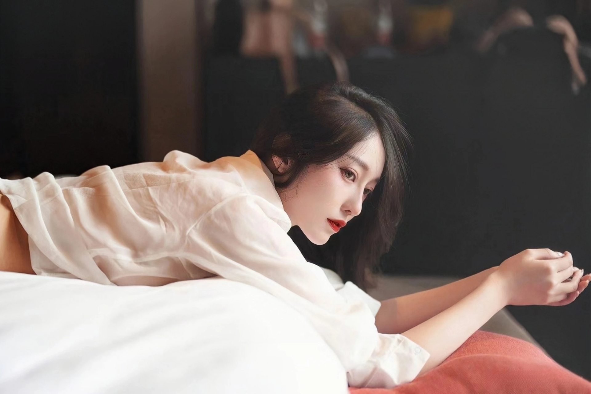 广西大化县一艘船只侧翻导致3人失联